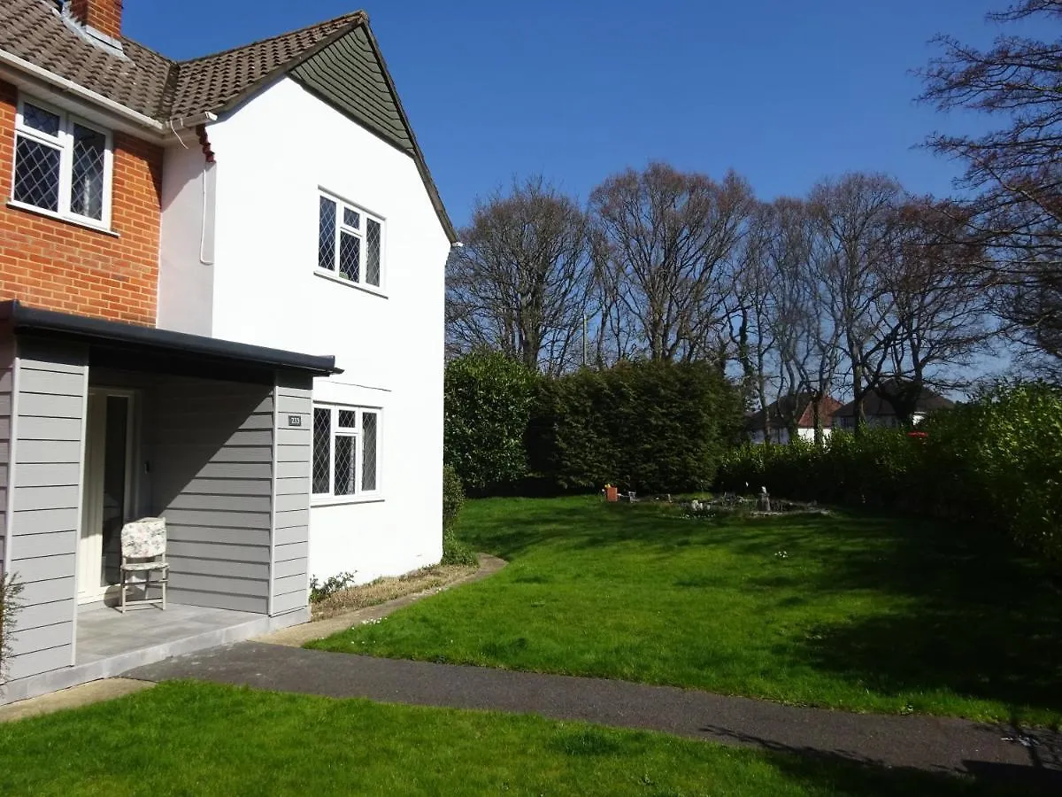 The Wendy House Apartment Bournemouth 0*,  United Kingdom