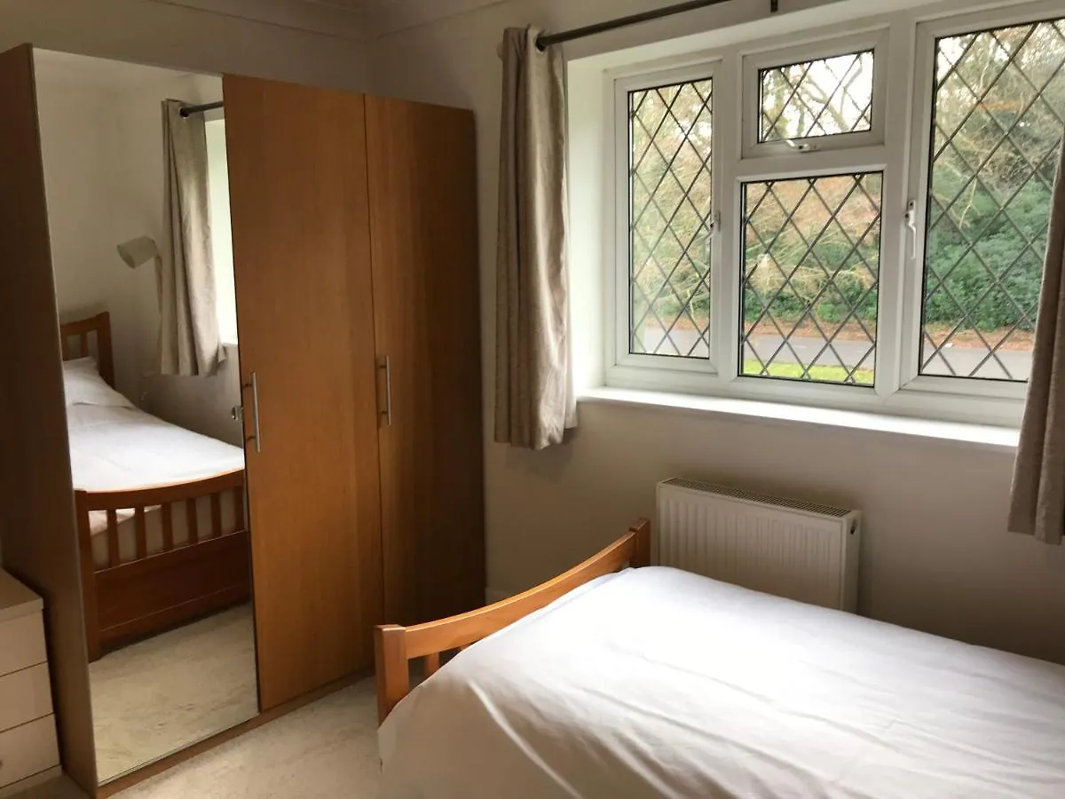 The Wendy House Apartment Bournemouth Homestay