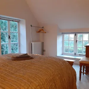  Holiday home Characterful Adjacent To An Orchard United Kingdom